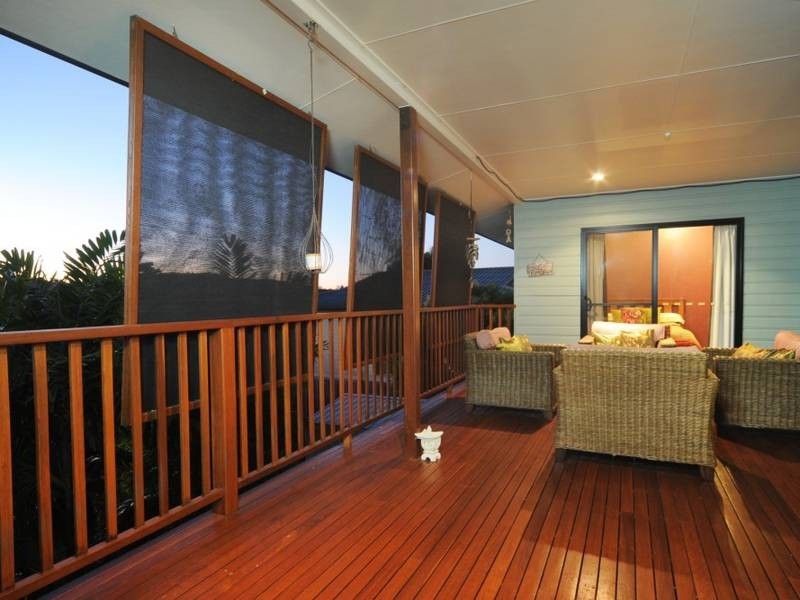 52 Country Road, Cannonvale QLD 4802