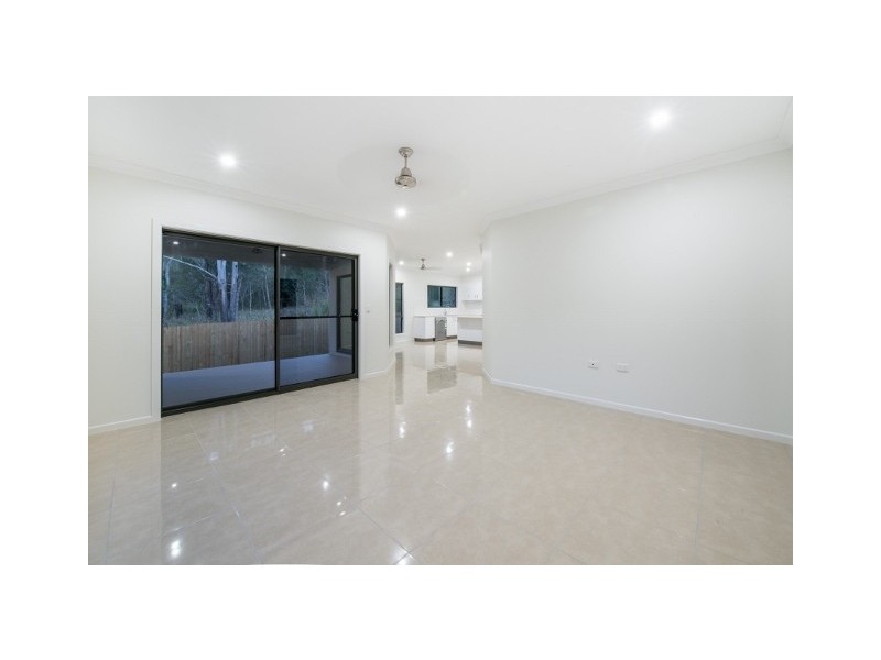 49 Twin Creek Court, Cannonvale QLD 4802