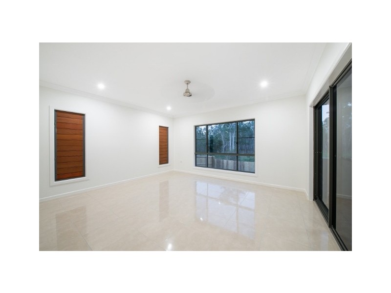 49 Twin Creek Court, Cannonvale QLD 4802