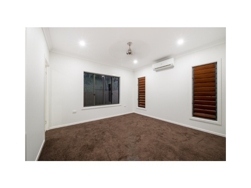 49 Twin Creek Court, Cannonvale QLD 4802