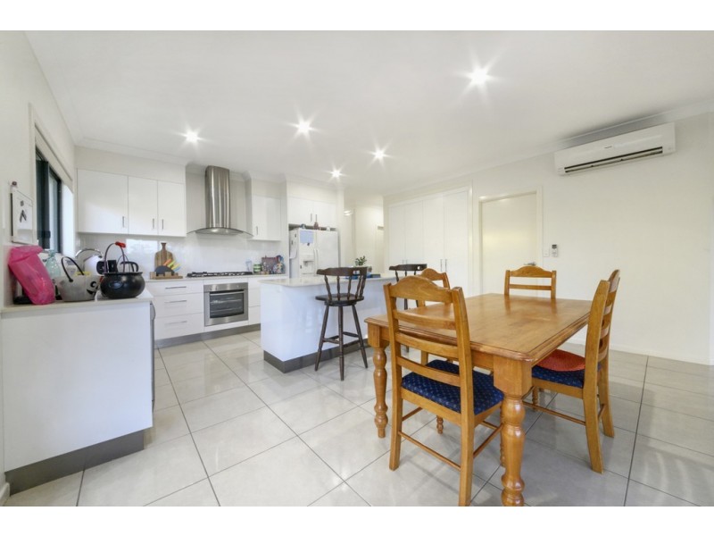 49 Twin Creek Court, Cannonvale QLD 4802