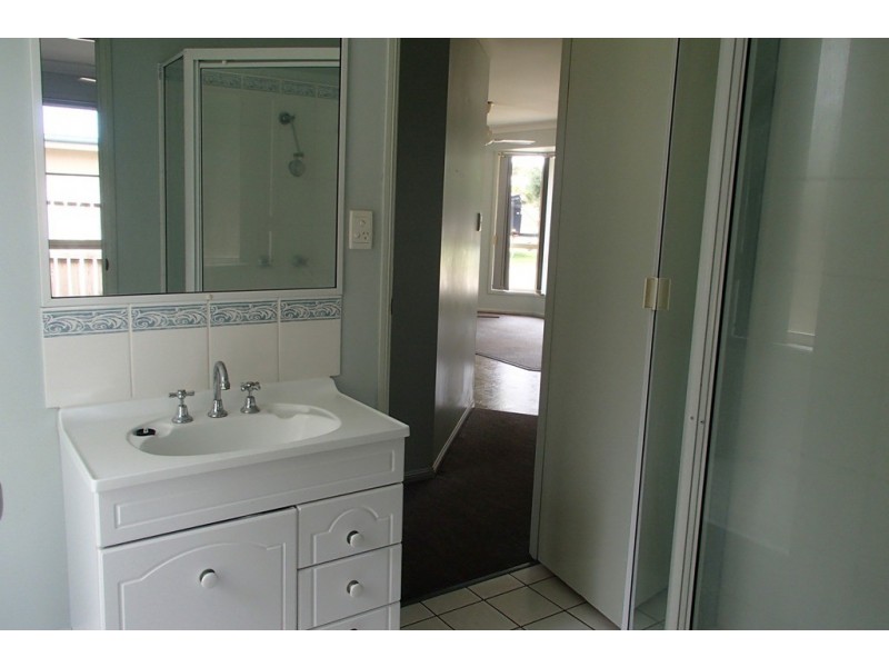 4 Phoenix Court, Jubilee Pocket QLD 4802