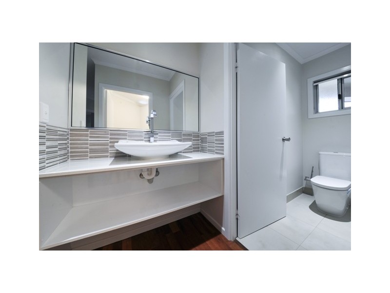 4 Armada Crescent, Jubilee Pocket QLD 4802