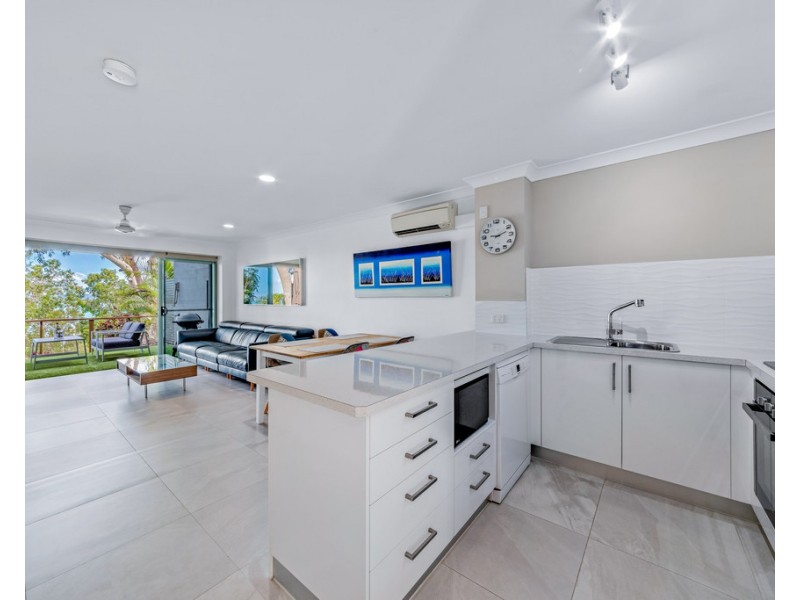 Sunset Waters 16/3 Banksia Court, Hamilton Island QLD 4803
