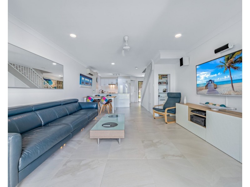 Sunset Waters 16/3 Banksia Court, Hamilton Island QLD 4803