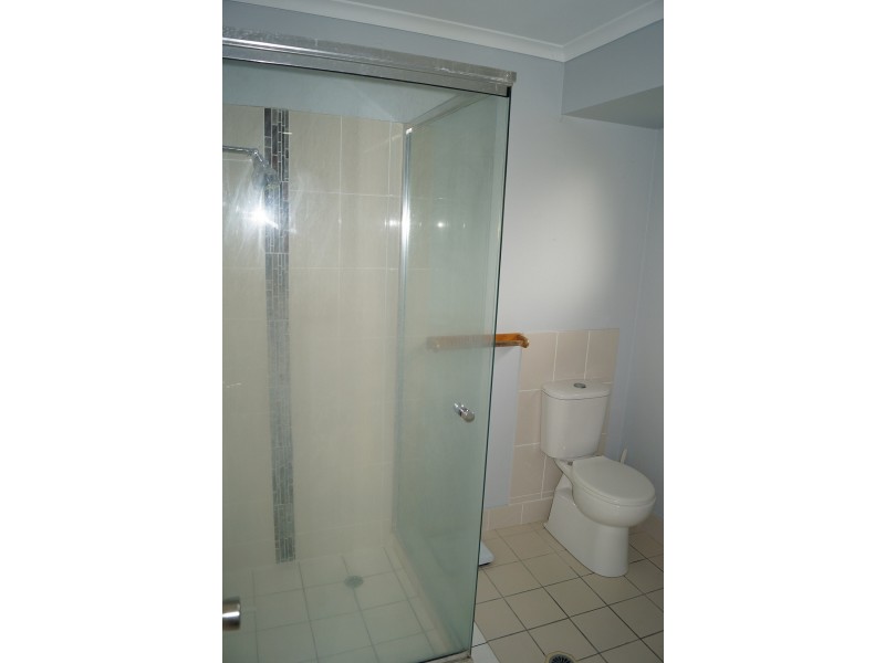 1 Esk Terrace, Cannonvale QLD 4802