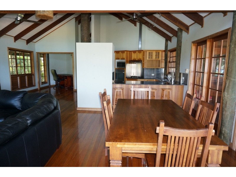 1 Mazlin Street, Airlie Beach QLD 4802