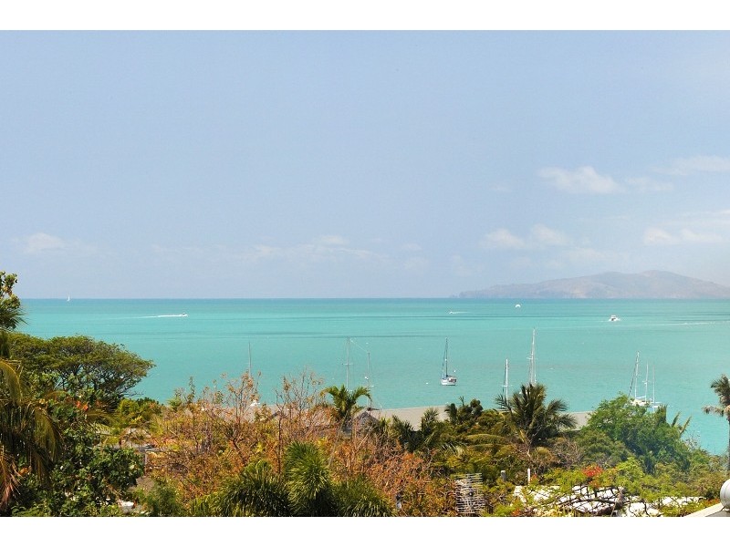 1 Mazlin Street, Airlie Beach QLD 4802