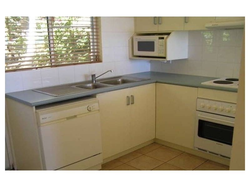 25/12 Eshelby Drive, Cannonvale QLD 4802