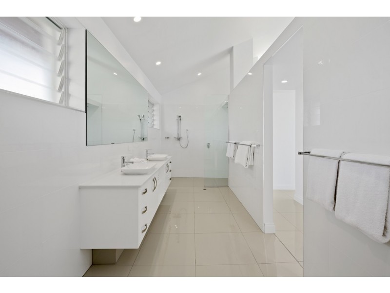 3/12 Whitsunday Boulevard, Bella Vista, Hamilton Island QLD 4803