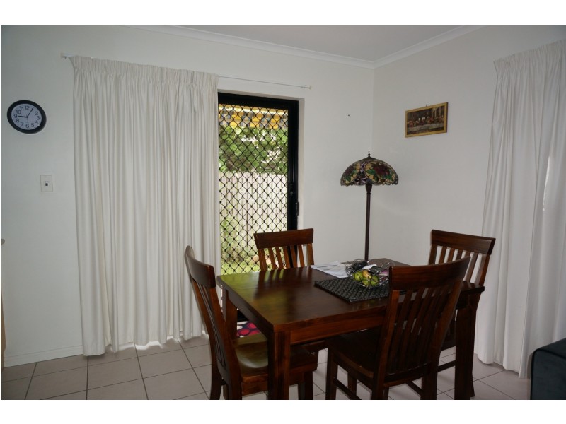 9/16 Beach Road, Cannonvale QLD 4802