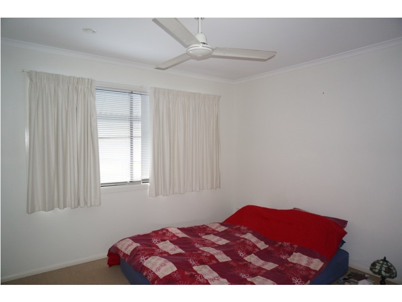 9/16 Beach Road, Cannonvale QLD 4802