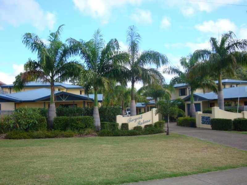 9/16 Beach Road, Cannonvale QLD 4802