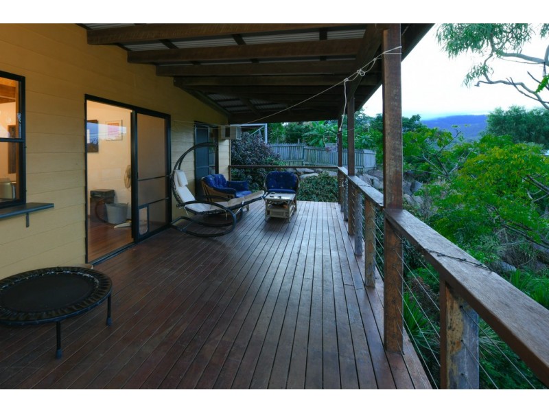 7 Daydream Court, Cannonvale QLD 4802