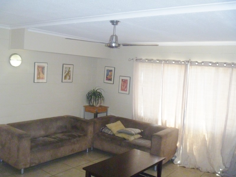 56/3 Eshelby Drive, Cannonvale QLD 4802