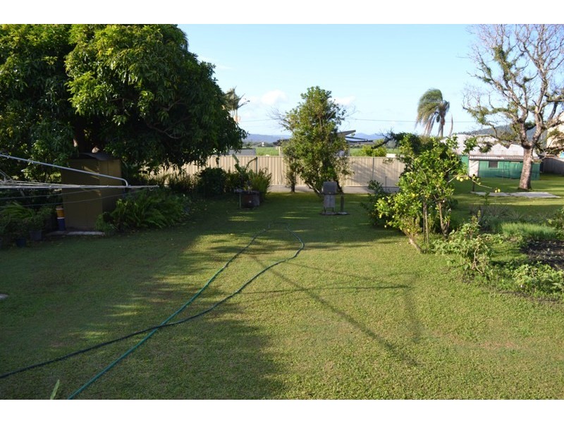 15 Davy Avenue, Proserpine QLD 4800