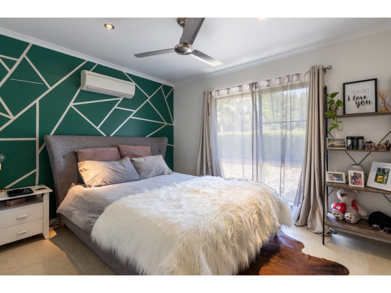 25 Sunset Drive, Jubilee Pocket QLD 4802