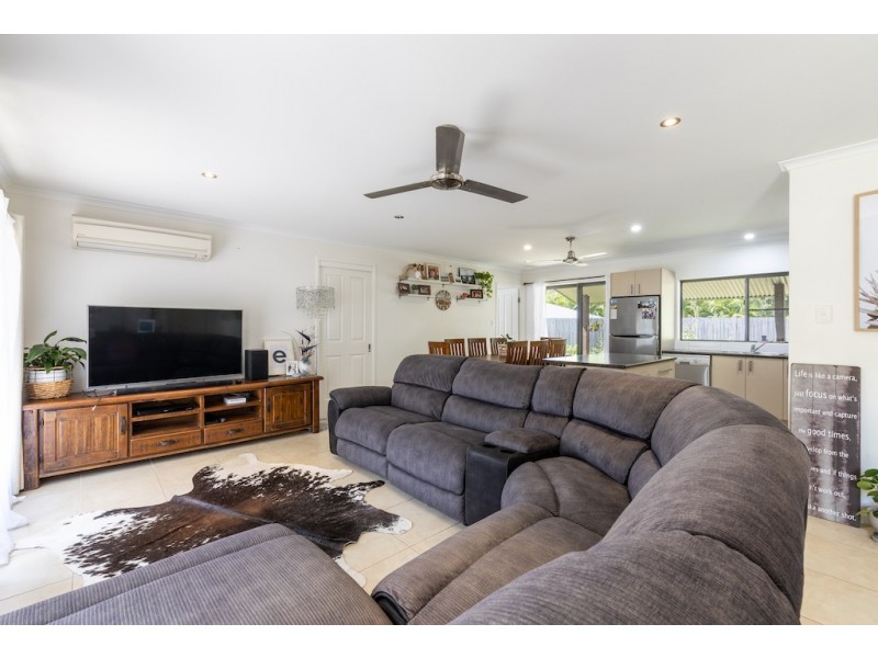 25 Sunset Drive, Jubilee Pocket QLD 4802