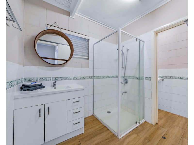 12 Ocean View Avenue, Airlie Beach QLD 4802