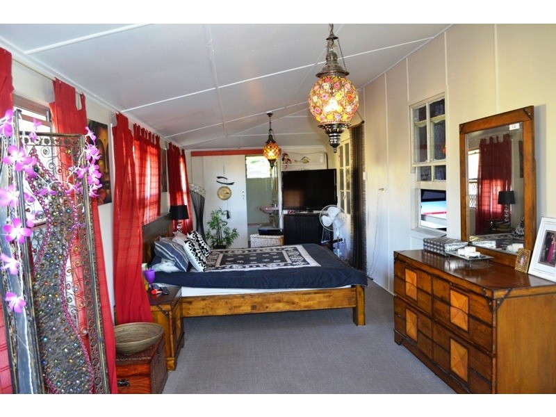 172 Main Street, Proserpine QLD 4800