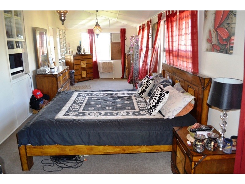 172 Main Street, Proserpine QLD 4800