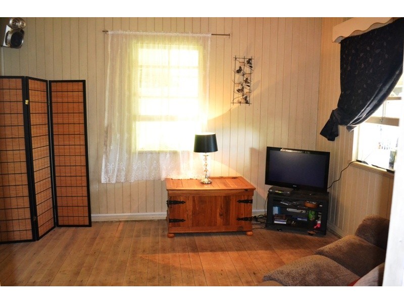 172 Main Street, Proserpine QLD 4800