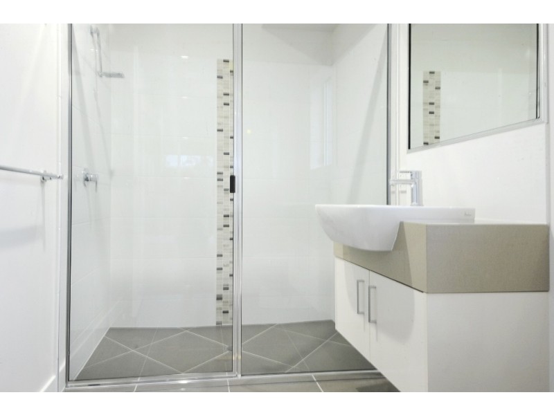 1/54 South Molle Boulevard, Cannonvale QLD 4802