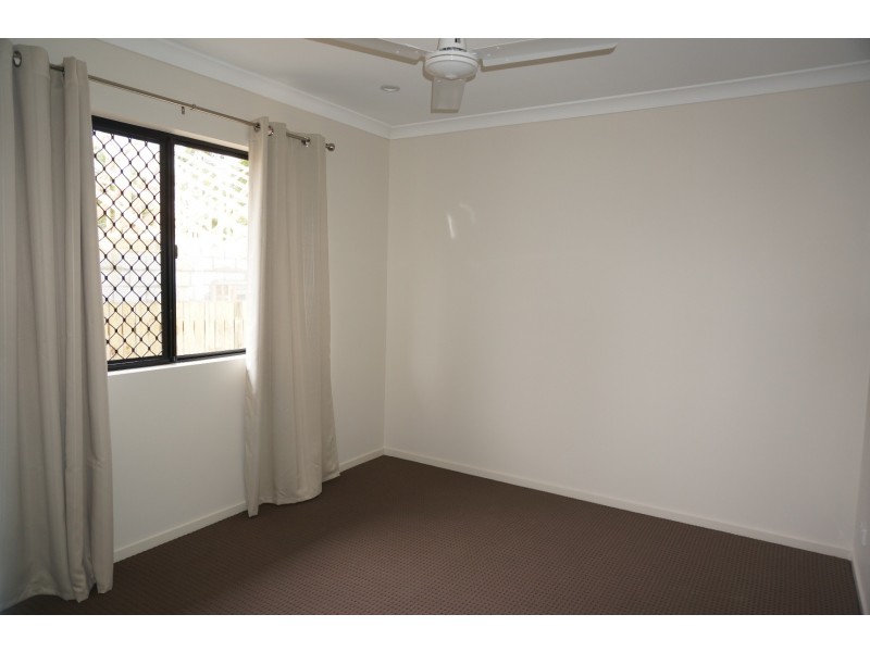 9 Sabel Boulevard, Jubilee Pocket QLD 4802