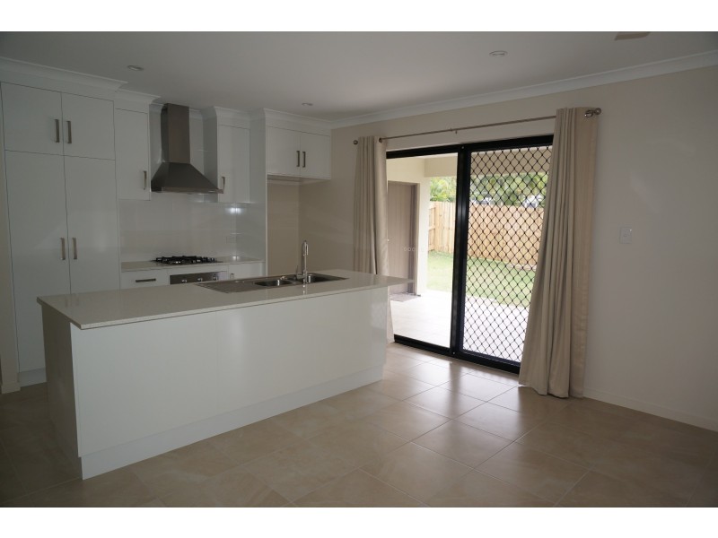 9 Sabel Boulevard, Jubilee Pocket QLD 4802