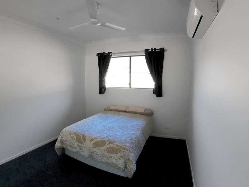 14 Twin Creek Court, Cannonvale QLD 4802