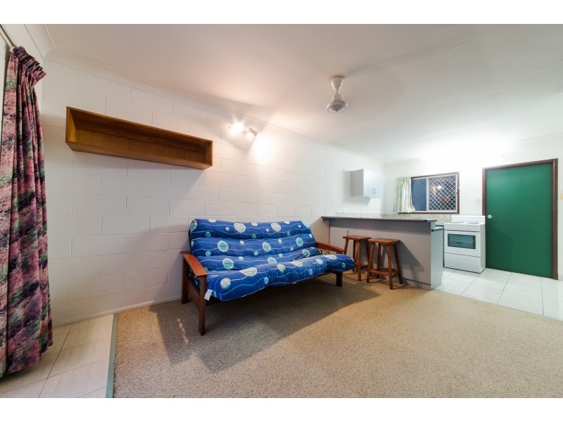 7 Begley Street, Airlie Beach QLD 4802