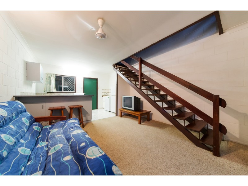 7 Begley Street, Airlie Beach QLD 4802