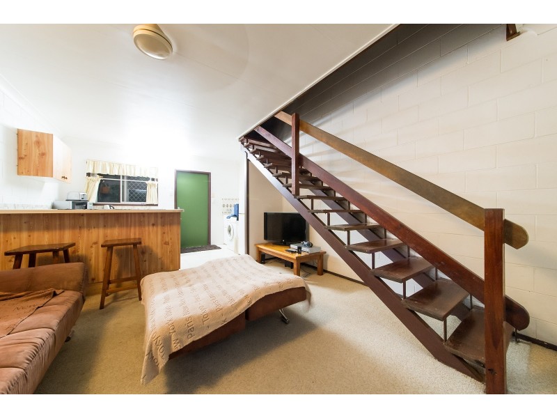7 Begley Street, Airlie Beach QLD 4802
