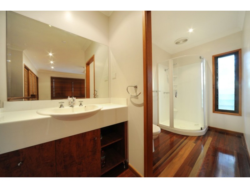 31 Jones Road, Cannonvale QLD 4802