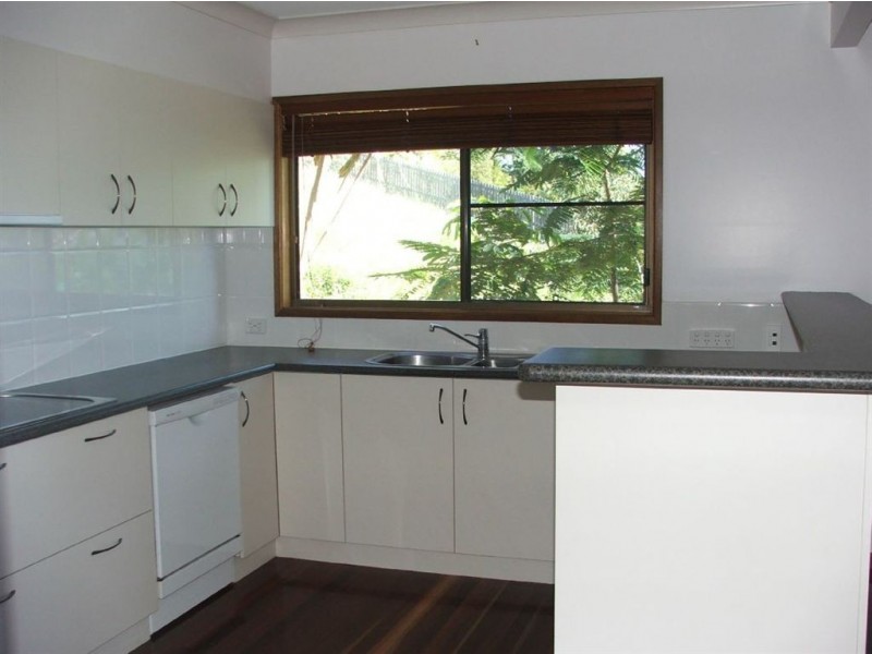 31 Jones Road, Cannonvale QLD 4802