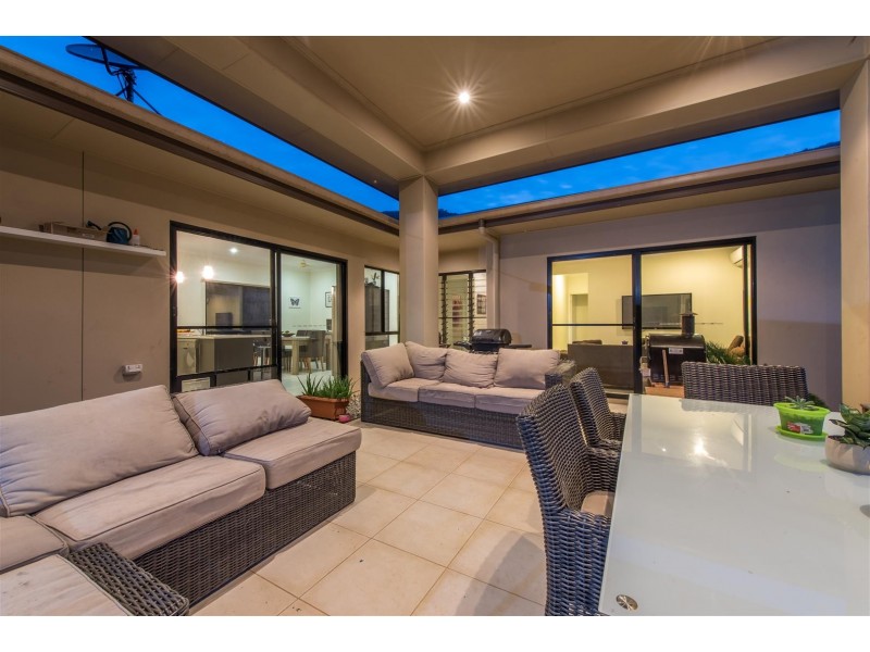 15 Armada Crescent, Jubilee Pocket QLD 4802