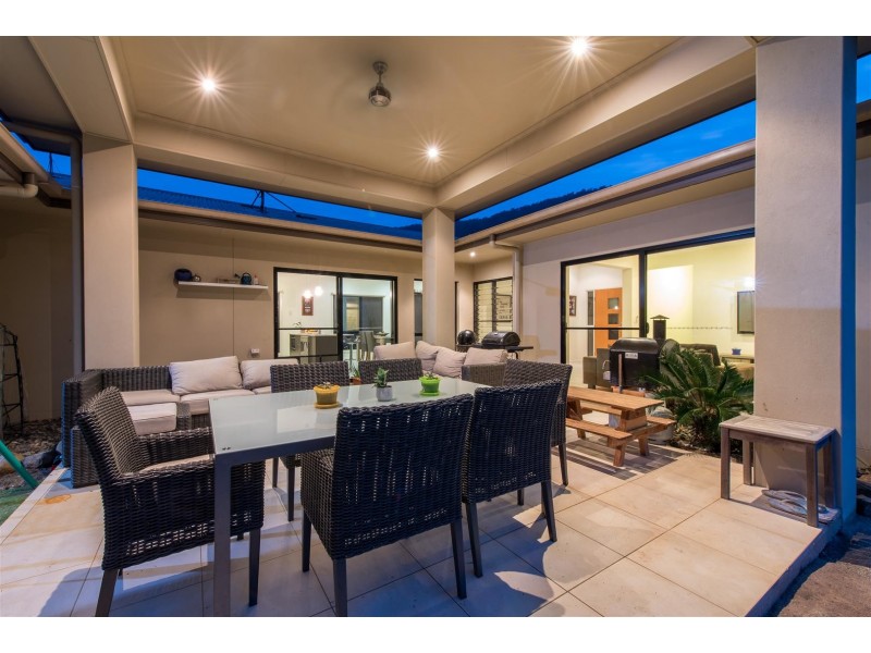 15 Armada Crescent, Jubilee Pocket QLD 4802