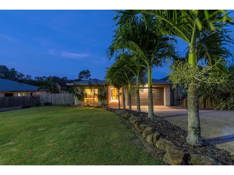 15 Armada Crescent, Jubilee Pocket QLD 4802