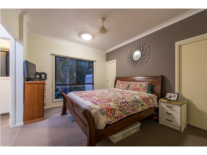 15 Armada Crescent, Jubilee Pocket QLD 4802