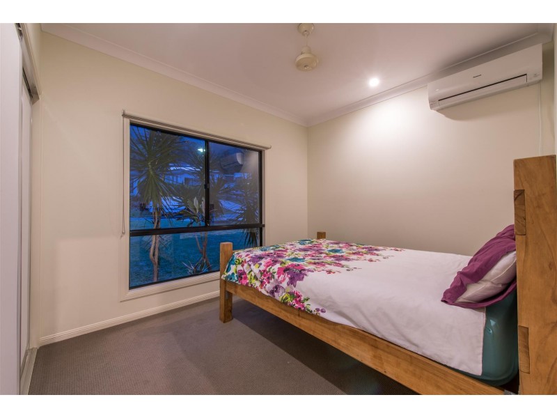 15 Armada Crescent, Jubilee Pocket QLD 4802