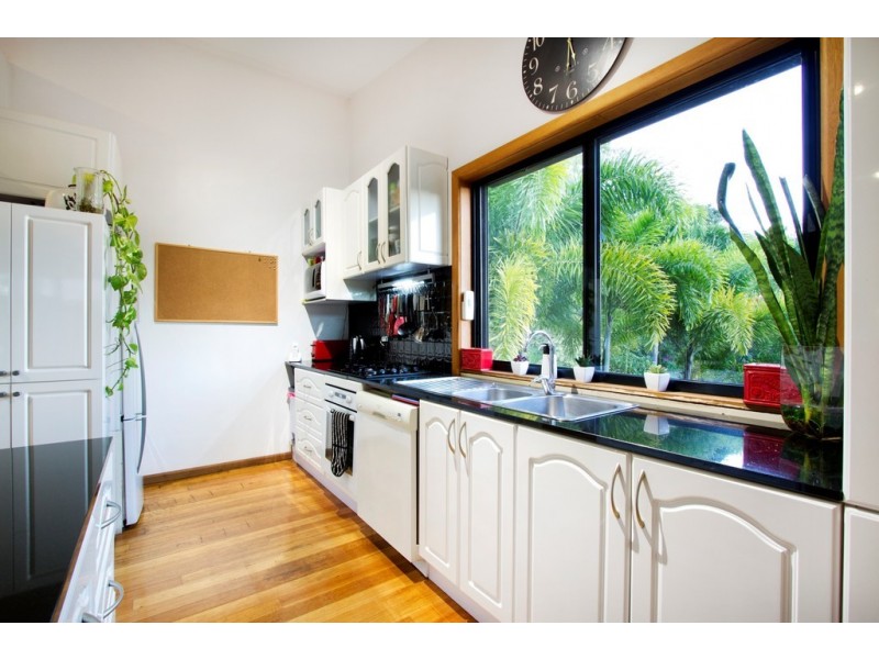 141 Kookaburra Drive, Cannon Valley QLD 4800