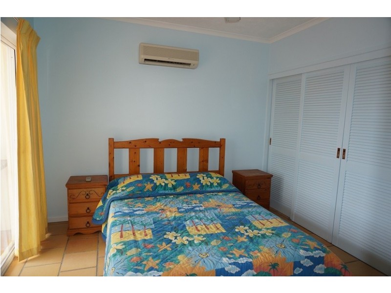 1/12 Eshelby Drive, Cannonvale QLD 4802