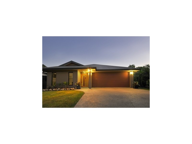 80 Abell Road, Cannonvale QLD 4802