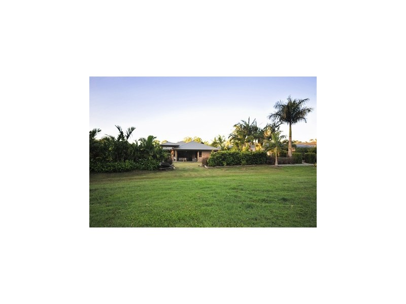 80 Abell Road, Cannonvale QLD 4802