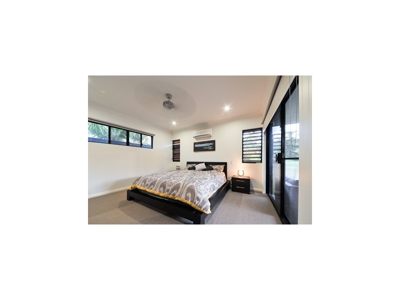 80 Abell Road, Cannonvale QLD 4802