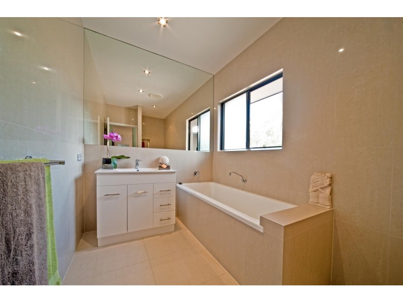 55 Jones Road, Cannonvale QLD 4802
