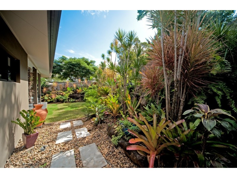 55 Jones Road, Cannonvale QLD 4802