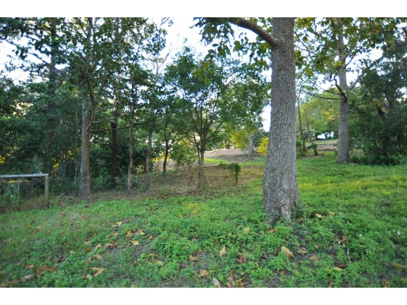120 Kookaburra Drive, Cannon Valley QLD 4800