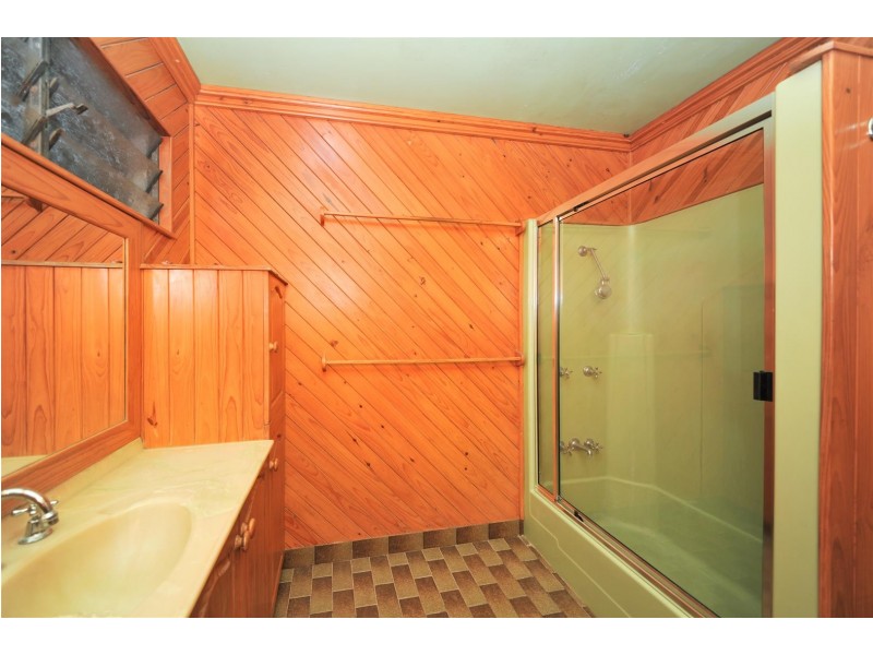 19 Jupp Street, Proserpine QLD 4800