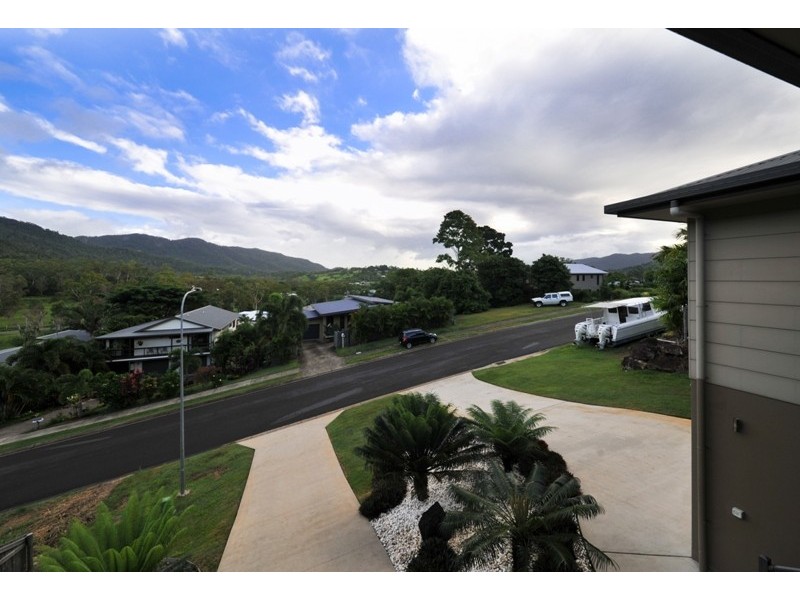 57 Country Road, Cannonvale QLD 4802